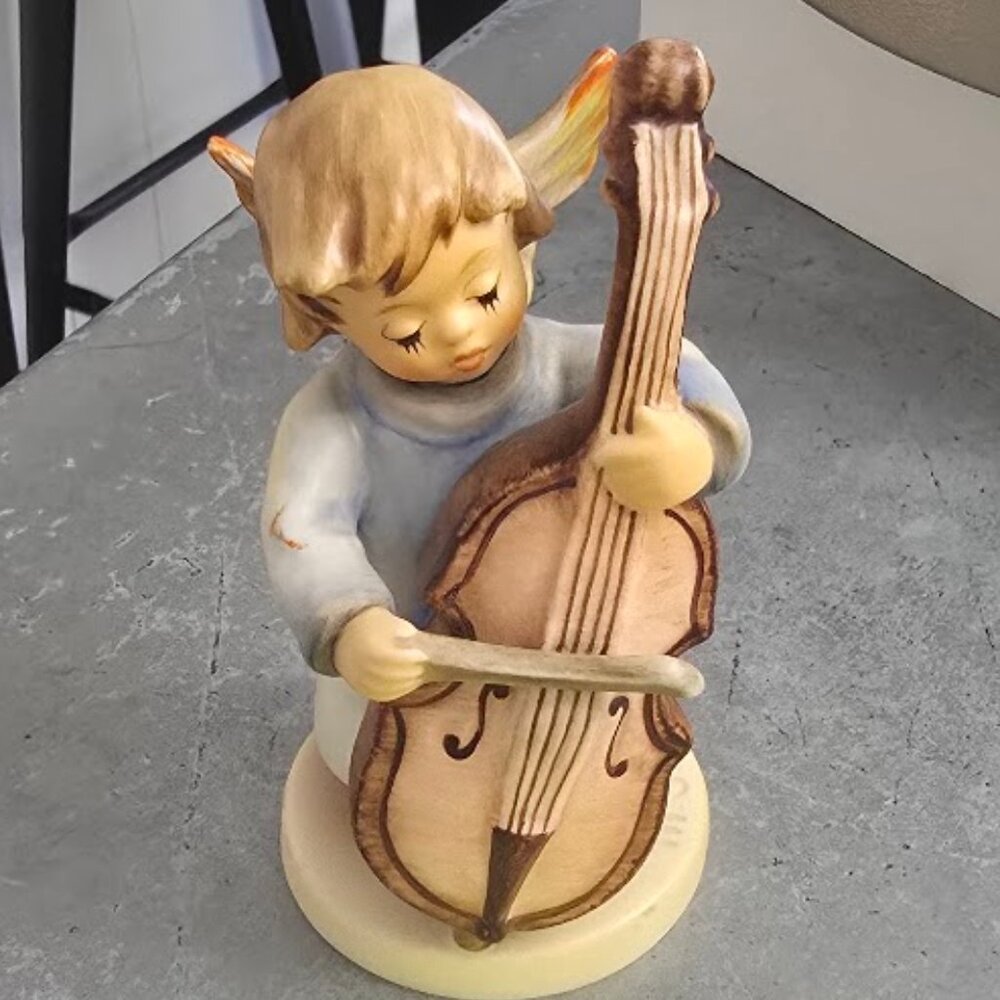 Strings Symphony 2096 D 1999 TMK 8 Hummel